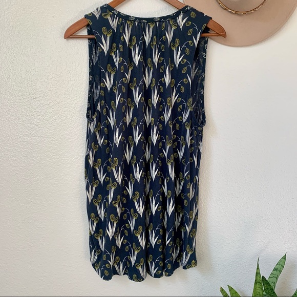 LOFT Sleeveless Button Blouse - Picture 14 of 15